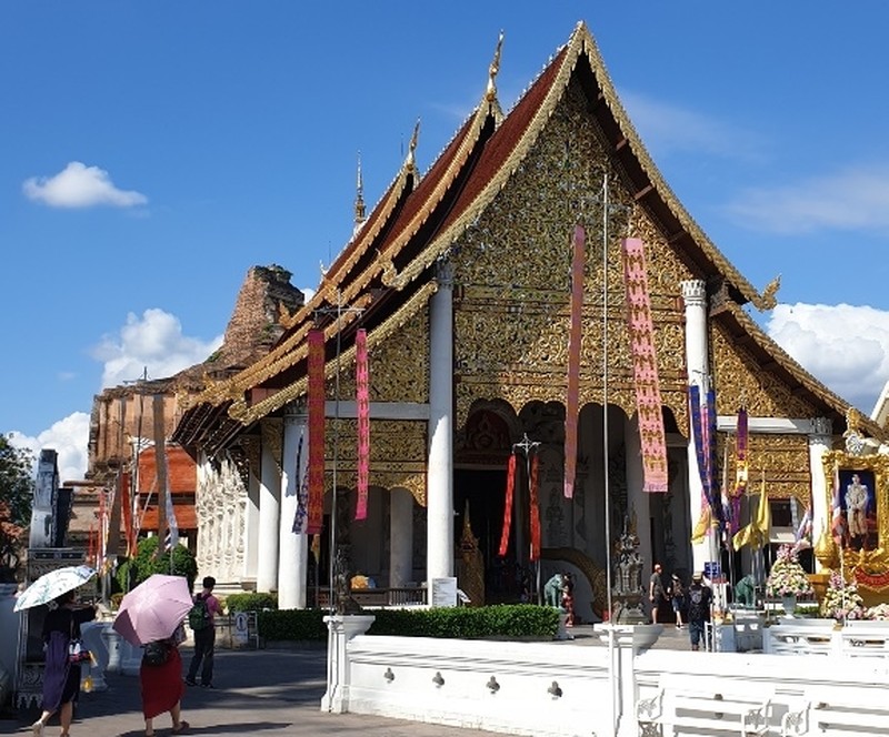 Ngoi-chua-Wat-Chedi-Luang-o-thanh-pho-Chiang-Mai-thai-lan-du-lich-de-men-vn
