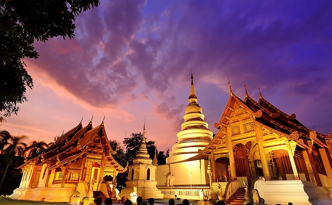 Wat-Phra-Singh-chiang-mai-thai-lan-du-lich-de-men-vn