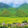 nui-doi-co-tien-Ha-Giang-du-lich-de-men-travel-tours-trips