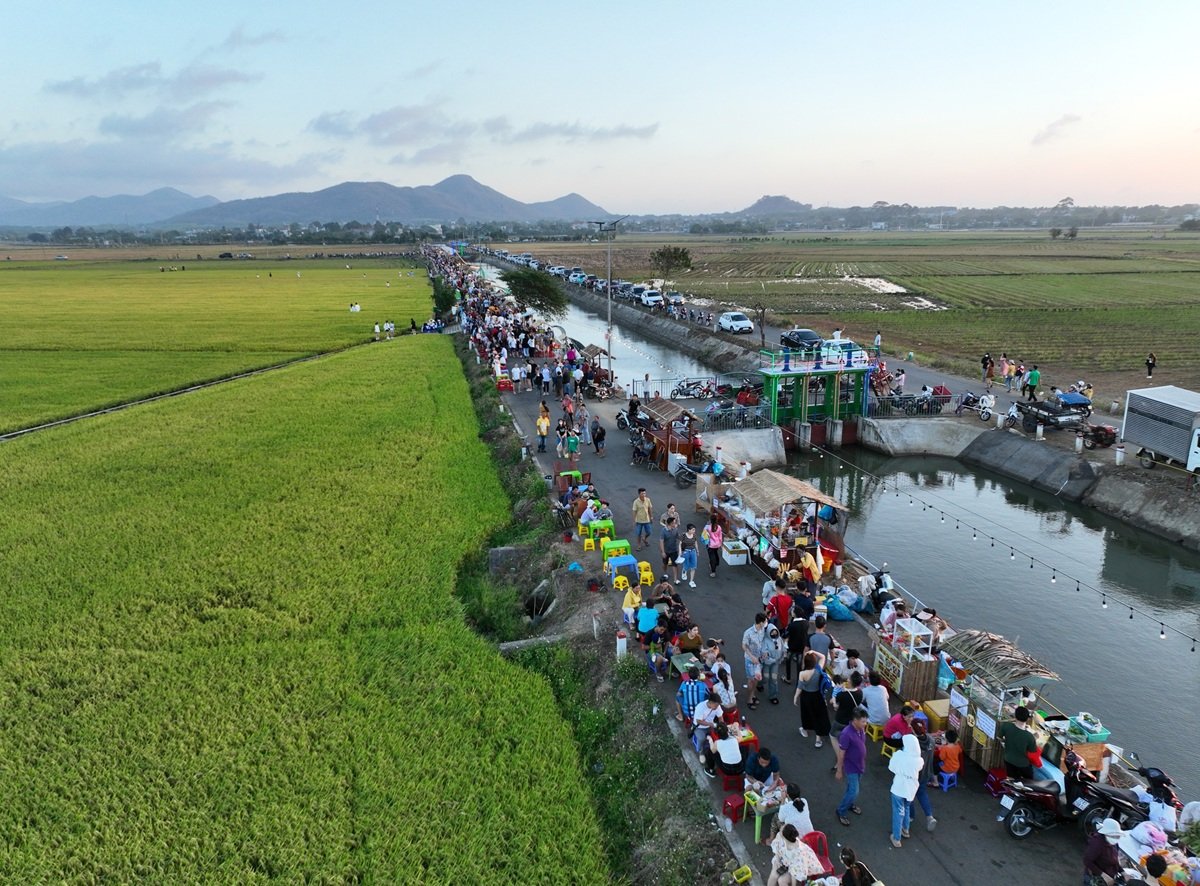 cho-que-an-nhat-ba-ria-vung-tau-du-lich-de-men-travel-viet-nam