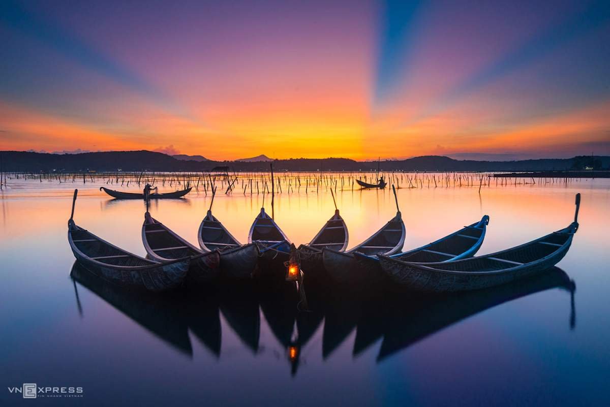 dam-o-loan-phu-yen-tour-du-lich-de-men-travel-viet-nam