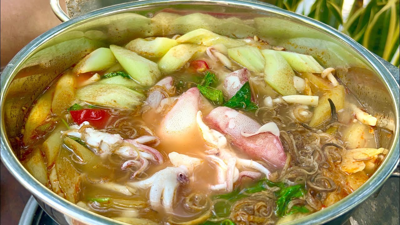 lau-muc-phu-yen-du-lich-de-men-travel-viet-nam