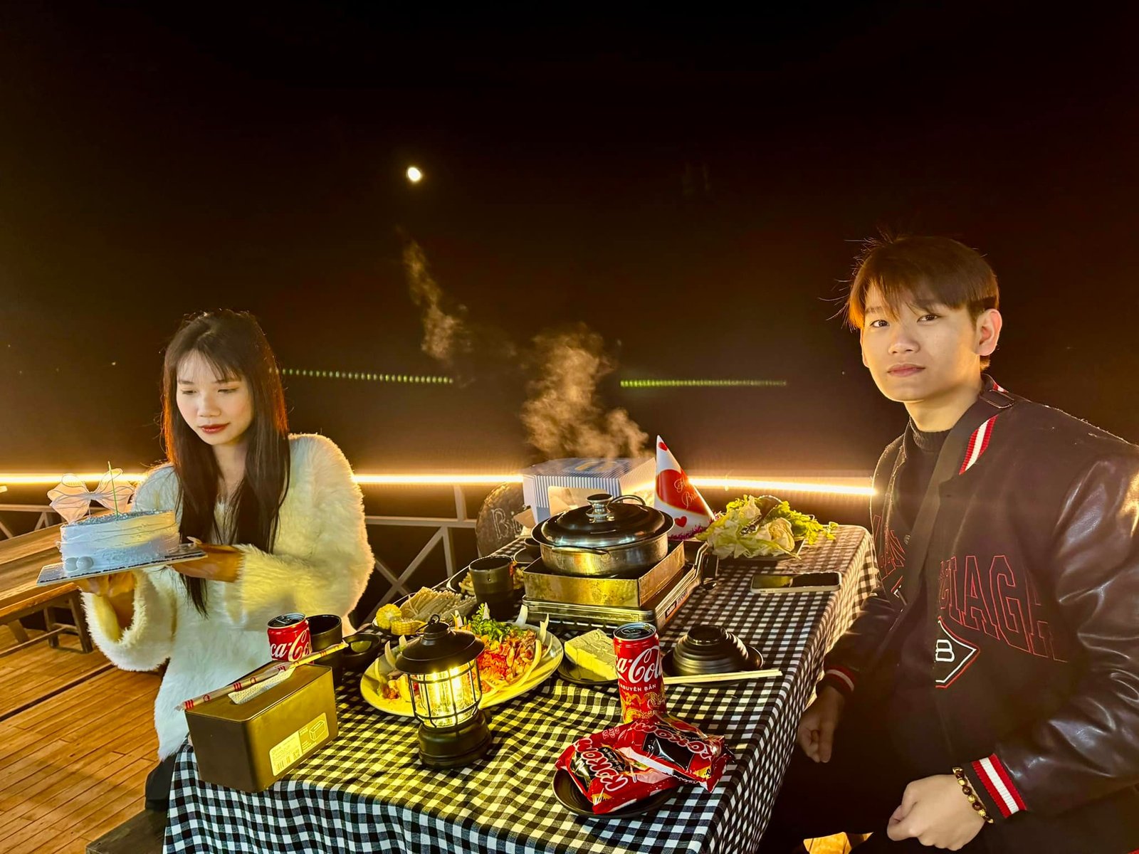 lau-nuong-dem-ta-xua-du-lich-de-men-travel-viet-nam-tay-bac-mua-vang