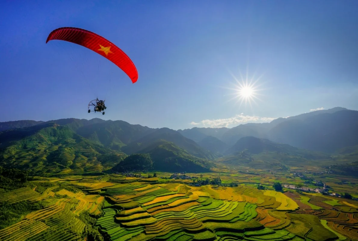 2025-mua-vang-tay-bac-du-lich-de-men-travel-viet-nam-mu-cang-chai-4