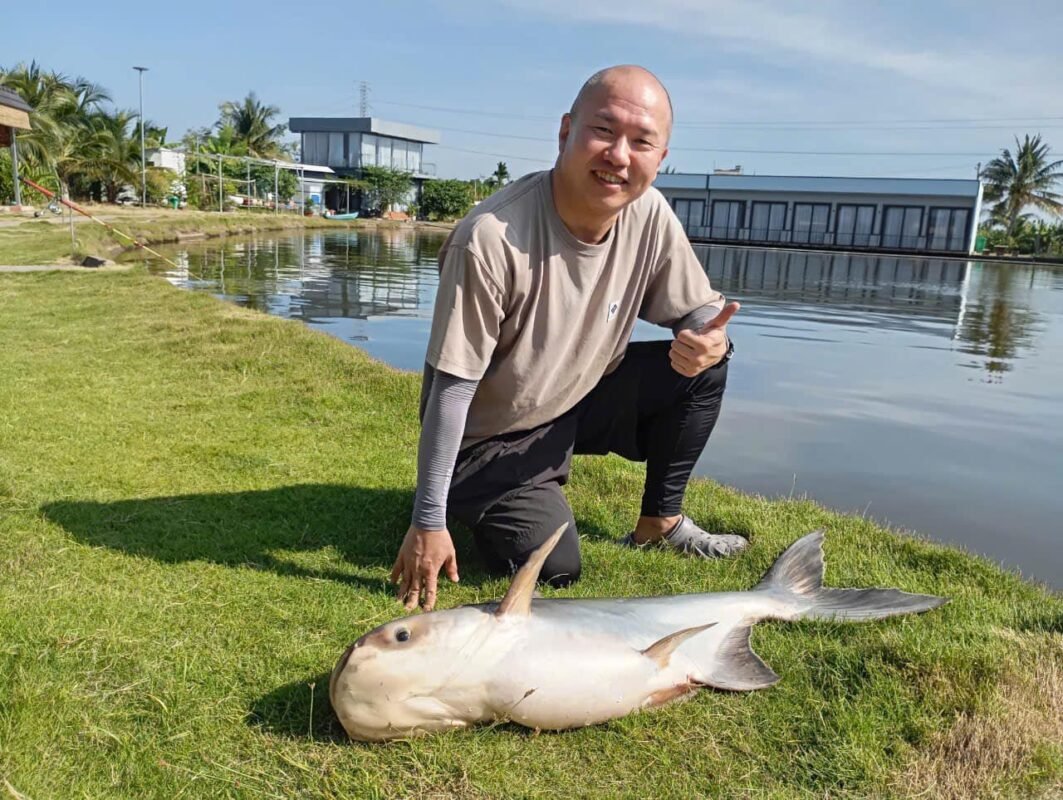 bull-arena-fishing-park-du-lich-de-men-viet-nam-travel-trips
